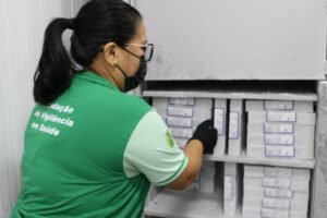 Imagem da notícia - Vacinômetro: Amazonas já aplicou 6.880.207 doses de vacina contra Covid-19 até esta segunda-feira (25/04)