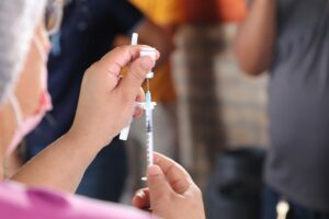 Imagem da notícia - Vacinômetro: Amazonas já aplicou 6.953.324 doses de vacina contra Covid-19 até este sábado (07/05)