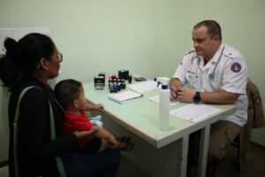 Imagem da notícia - Wilson Lima leva Governo Presente com atendimentos médicos especializados para calha do rio Madeira