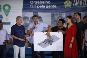 Imagem da notícia - Hospital de São Gabriel será reformado, anuncia Wilson Lima