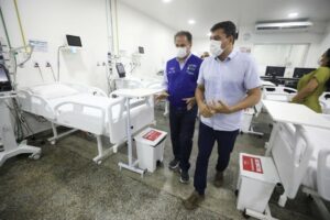 Imagem da notícia - Wilson Lima amplia serviço de UTI no interior com a entrega de leitos no hospital de Tefé