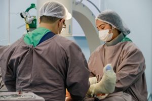 Imagem da notícia - Três hospitais da SES-AM passam a reforçar a realização de cirurgias ortopédicas nos finais de semana em Manaus