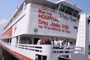 Barco Hospital São João XXIII realiza primeira expedição de saúde em Iranduba, em parceria com o Governo do Amazonas